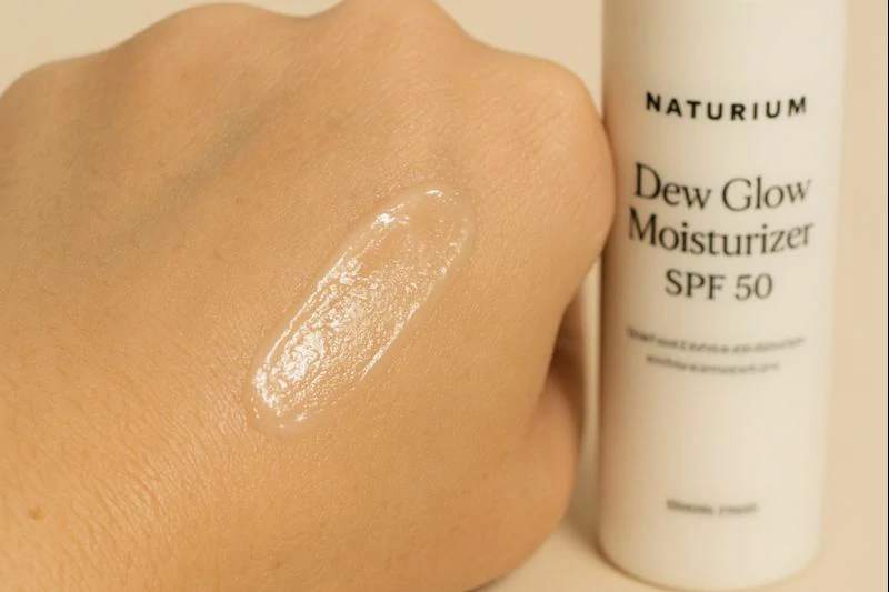 Naturium Sunscreen Review: Worth The Hype? (Dew-Glow SPF 50)